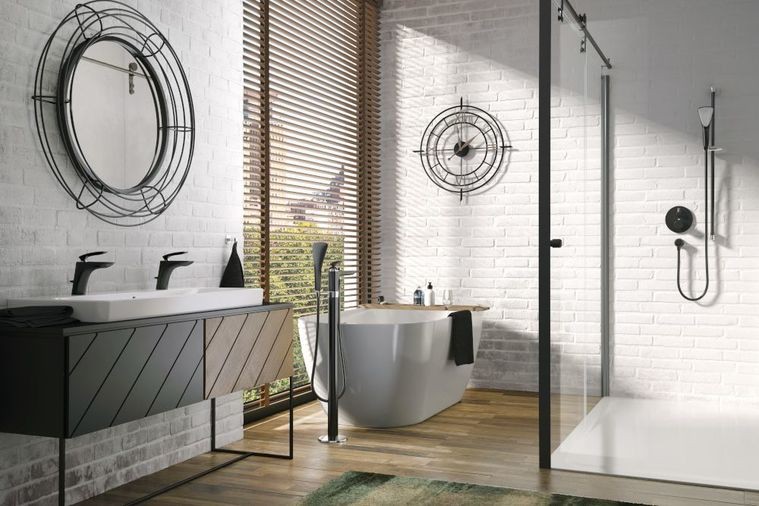  美观的黑色龙头与浴室设计形成鲜明对比，更具个性。